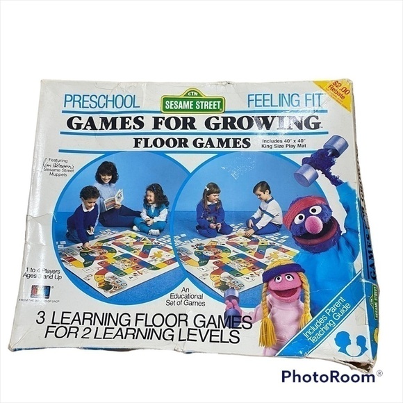 Sesame Street Games for Growing Floor Preschool Feeling Fit Ages 3 + Big Bird - Picture 1 of 8